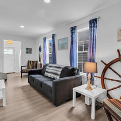 227 Grant Ave Unit #1
