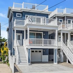 212 Sheridan