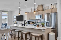 1010 Boulevard #2A - Image 3