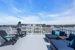 205 Kearny - Image 4
