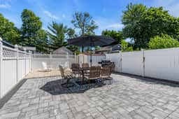 508 Burlington Ave - Image 5