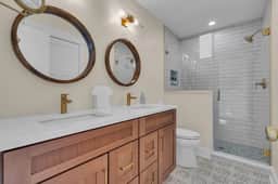 808 Central Unit #3 - Image 3