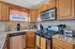 326 Sumner Unit #1 - Image 4