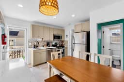 307 Webster Ave Unit A - Image 3