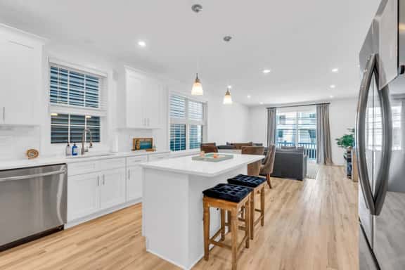 205 Kearny - Image 1