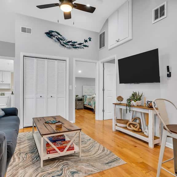 324 Sumner Unit #2 - Image 1