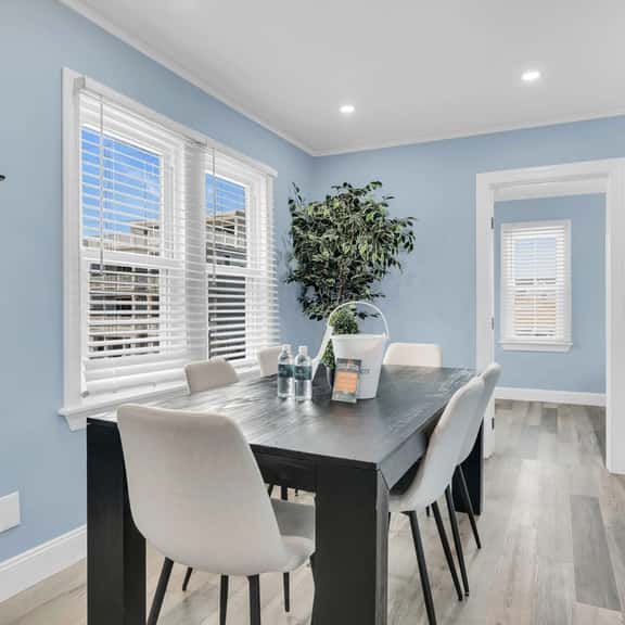 43 Franklin Ave Unit B - Image 1