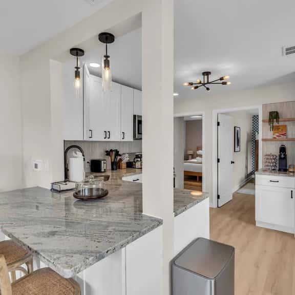 320 Franklin Ave Unit #2 - Image 1