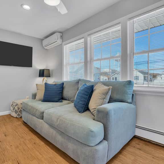 311 Blaine Unit #1 - Image 1