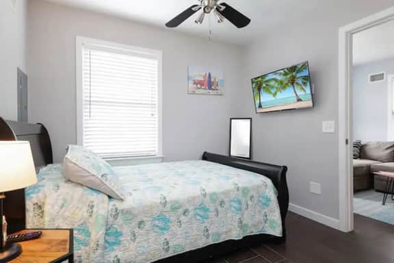 318 Blaine Ave - Image 5