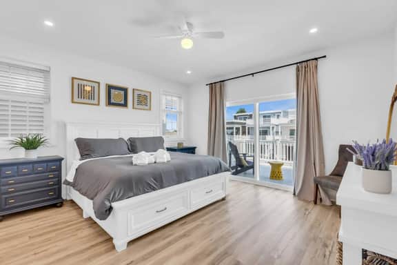 205 Kearny - Image 3