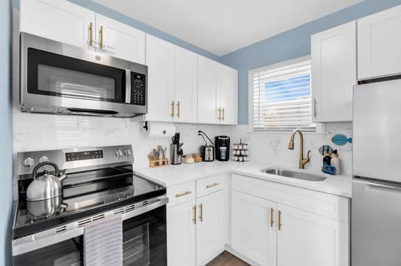 43 Franklin Ave Unit A - Image 3