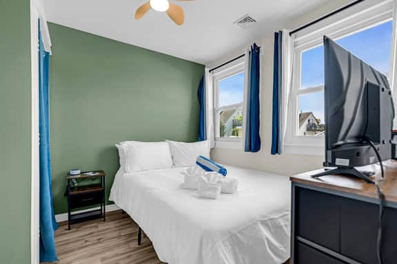 307 Grant Ave - Image 2