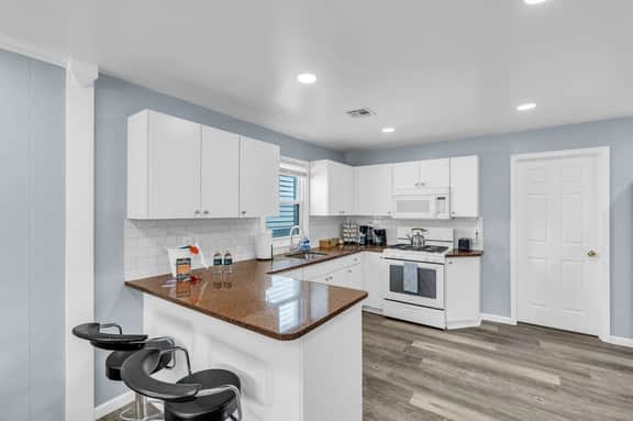 120 Blaine Ave Unit A - Image 3