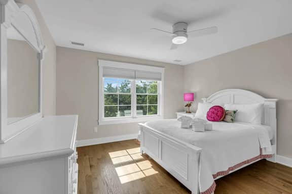 808 Central Unit #4 - Image 3