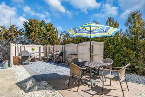 209 4th Ave - Image 2