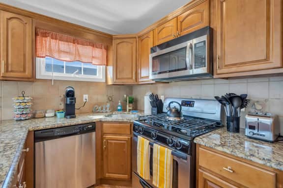 326 Sumner Unit #1 - Image 4