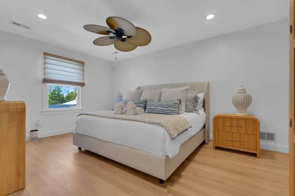 1827 Washington Ave - Image 4