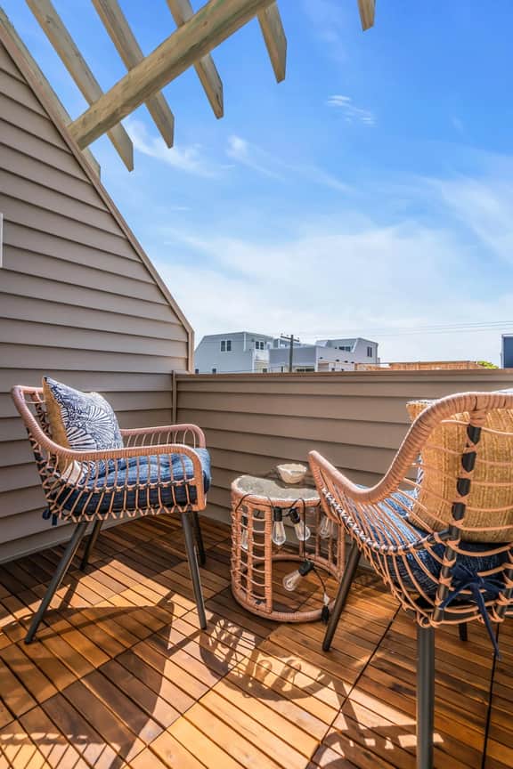 131 Hiering Ave #10 - Image 5
